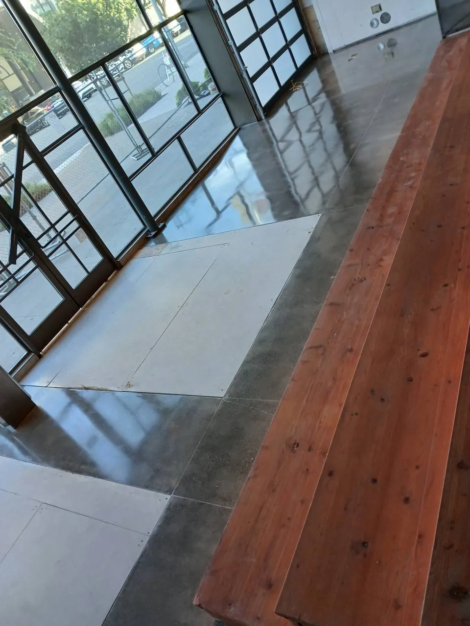 Industrial floor polishing